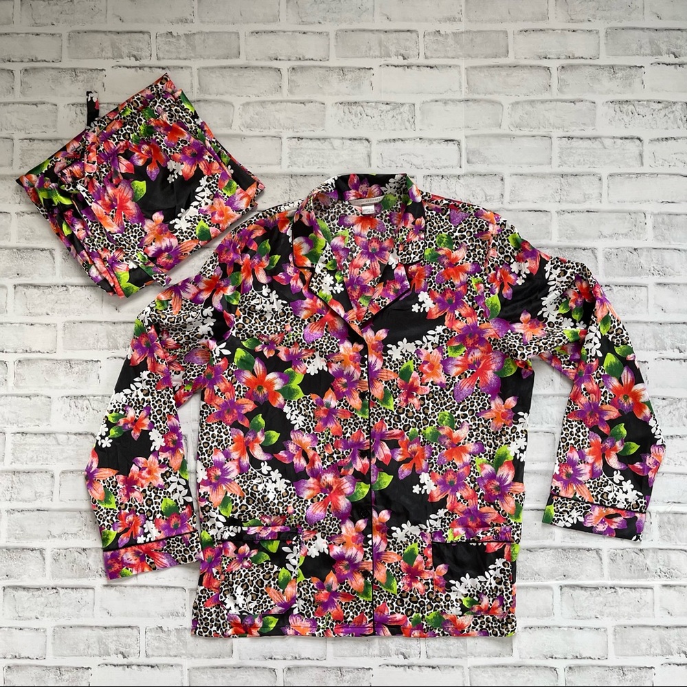 Victoria's Secret Pajama Set Size LARGE Long Sleeve Long Pant #BB526